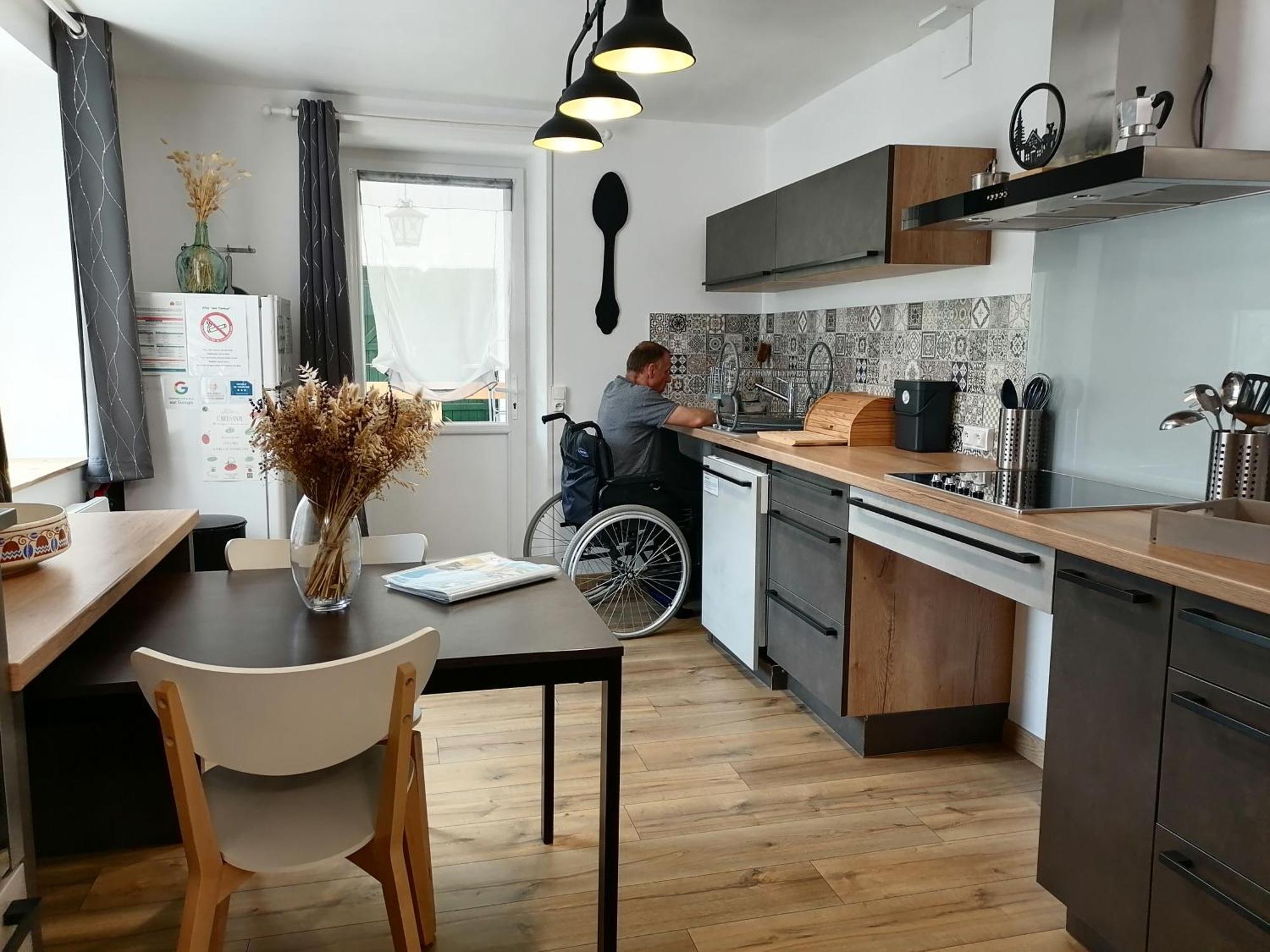 Aux D'Estaing Croises, Gite De Montagne Accessible A Tous Eksteriør bilde